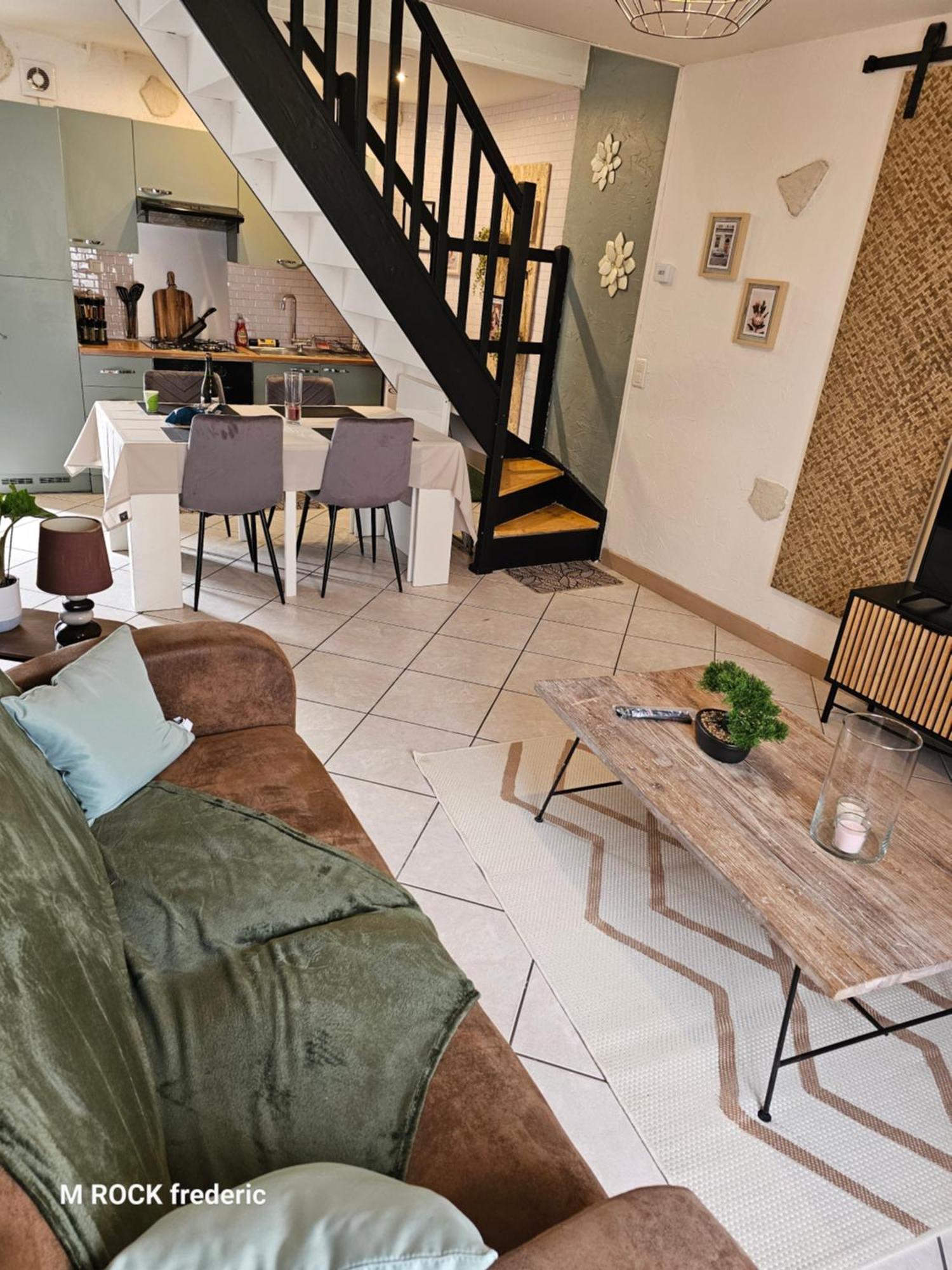 Maison De Ville Avec Jardin Privatif Nevers Exteriör bild